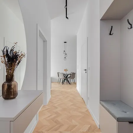 Mlynarska 2b By Homeprime