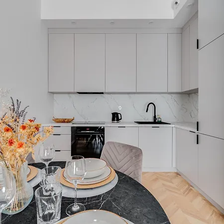 Mlynarska 2b By Homeprime Apartamento Breslavia